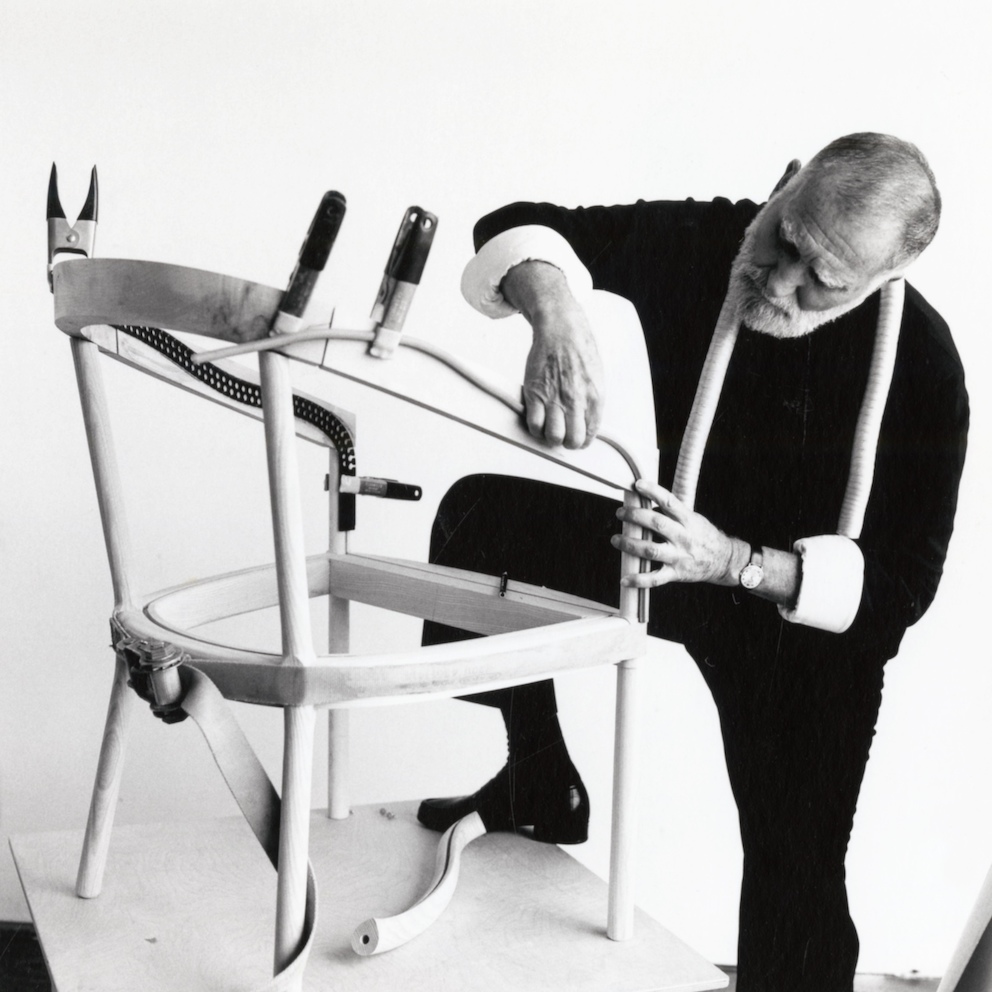 开云（中国） - 坐具|餐椅|办公家具|设计师家具|兰德马克餐椅